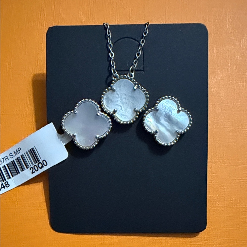 Sterling Silver Mother of Pearl Clover Pendant Necklace and Earring Set